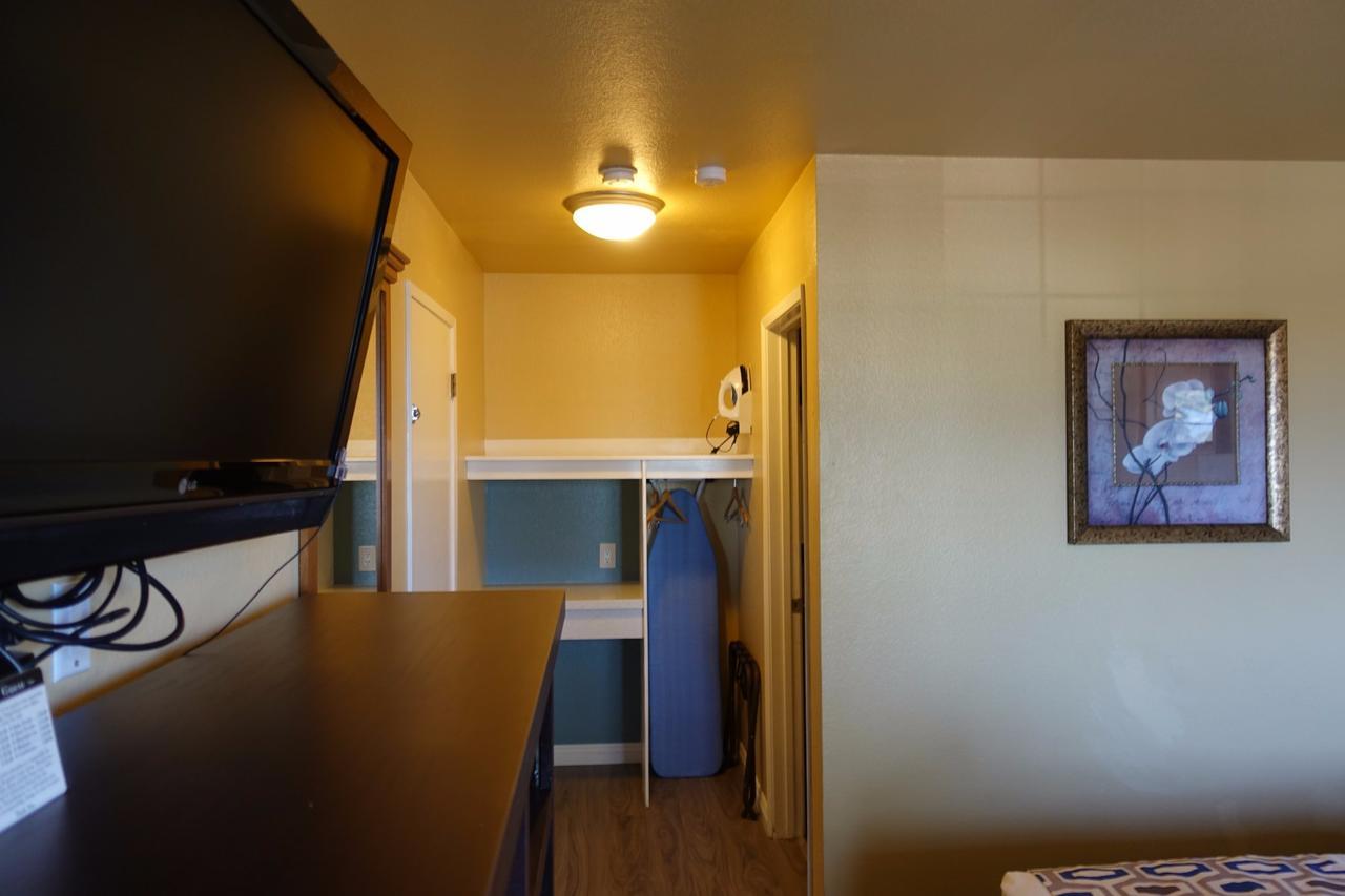 Econo Lodge Oceanside Exteriör bild